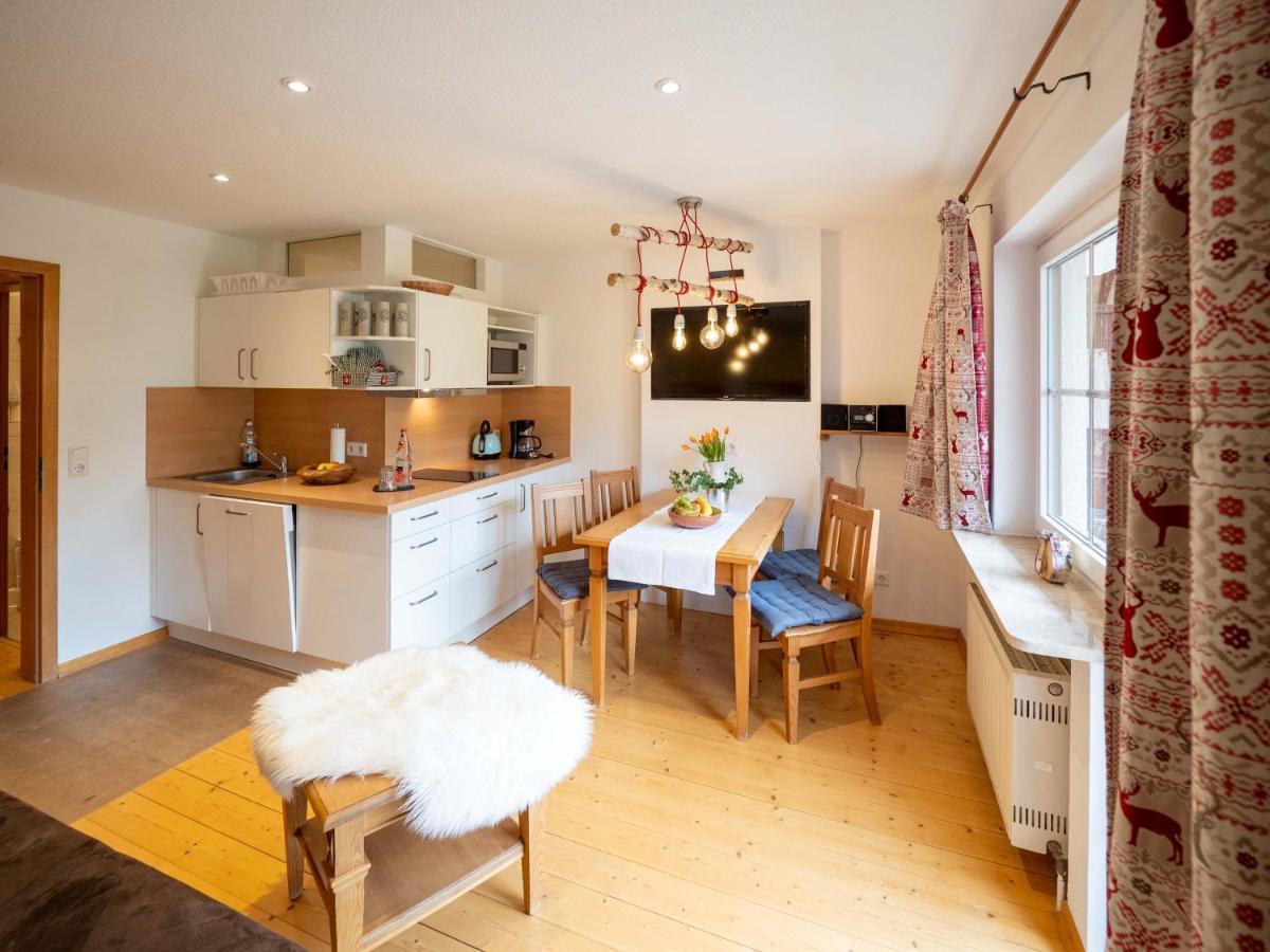 Holiday Apartements By Hotel Gruener Baum Feldberg เฟลด์แบร์ก ภายนอก รูปภาพ
