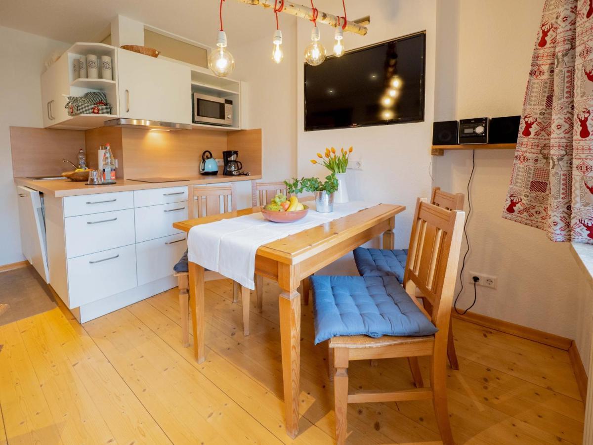 Holiday Apartements By Hotel Gruener Baum Feldberg เฟลด์แบร์ก ภายนอก รูปภาพ